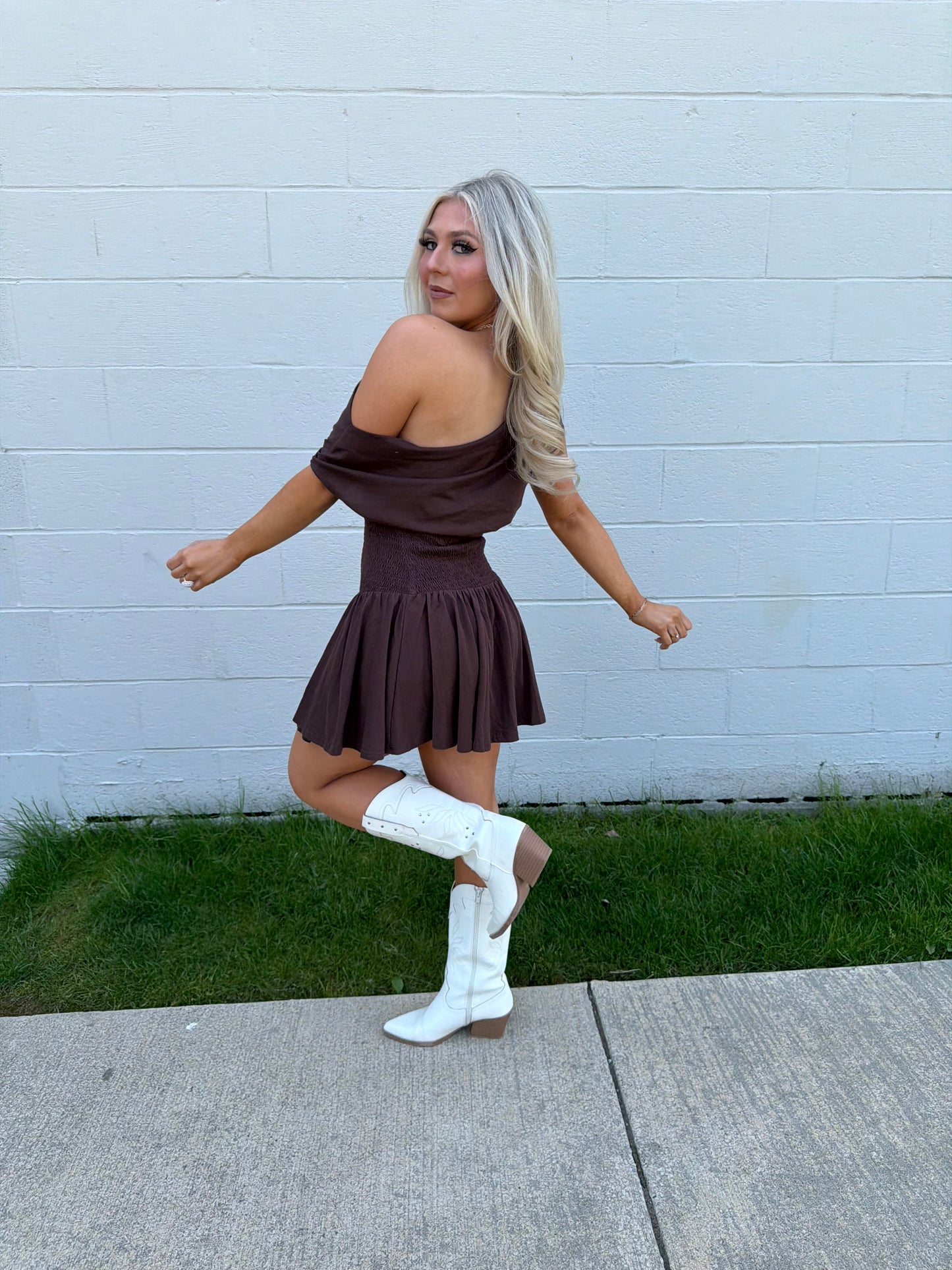 Super Simple Mini Dress in Brown