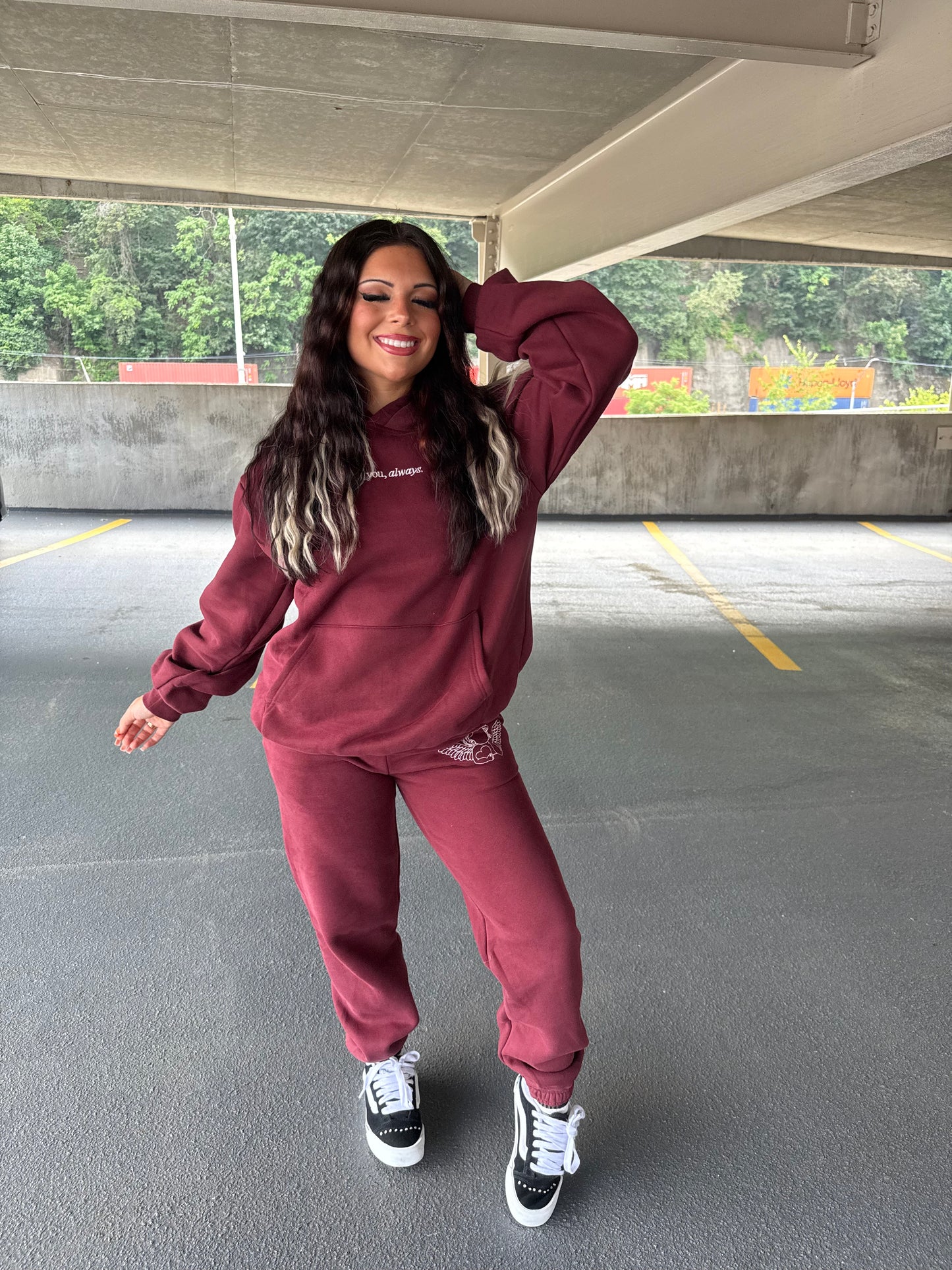 Happy Camp3r Guardian Of Wellness Jogger in Burgundy