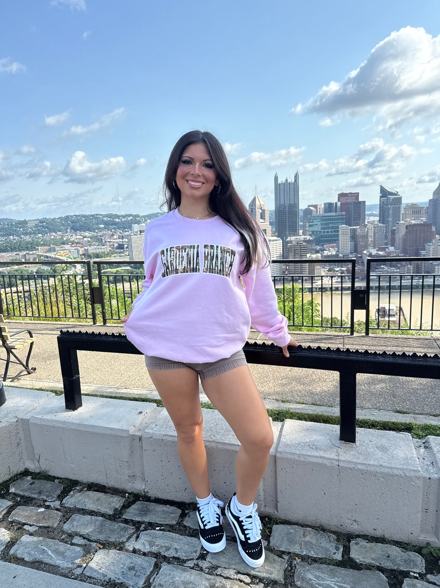 Gardenia Branch Woodsy Crewneck