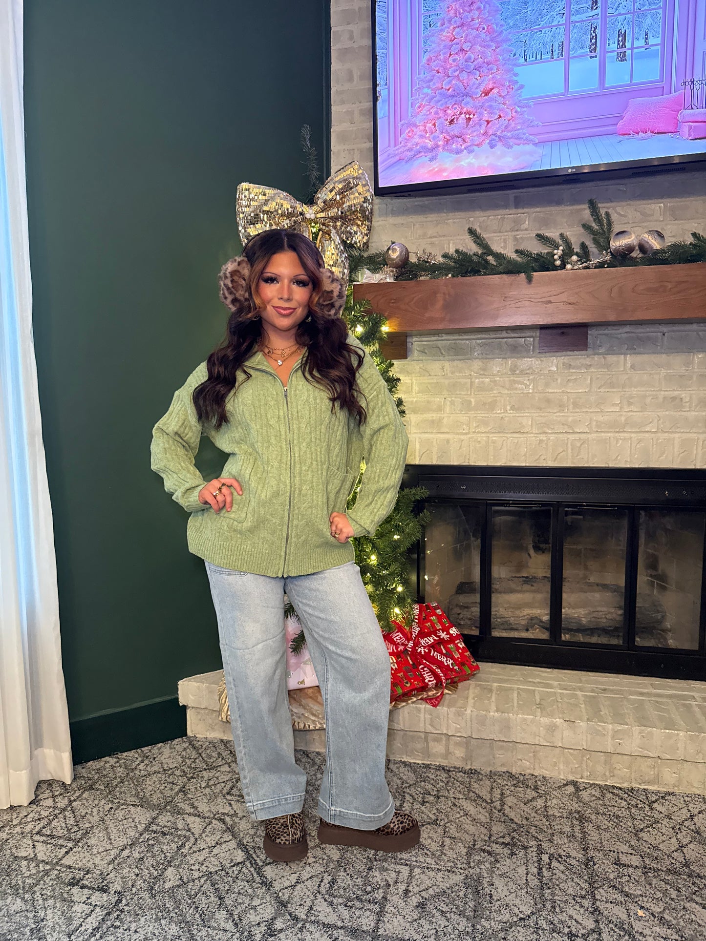 Sugar Girl Sweater Zip in OLIVE