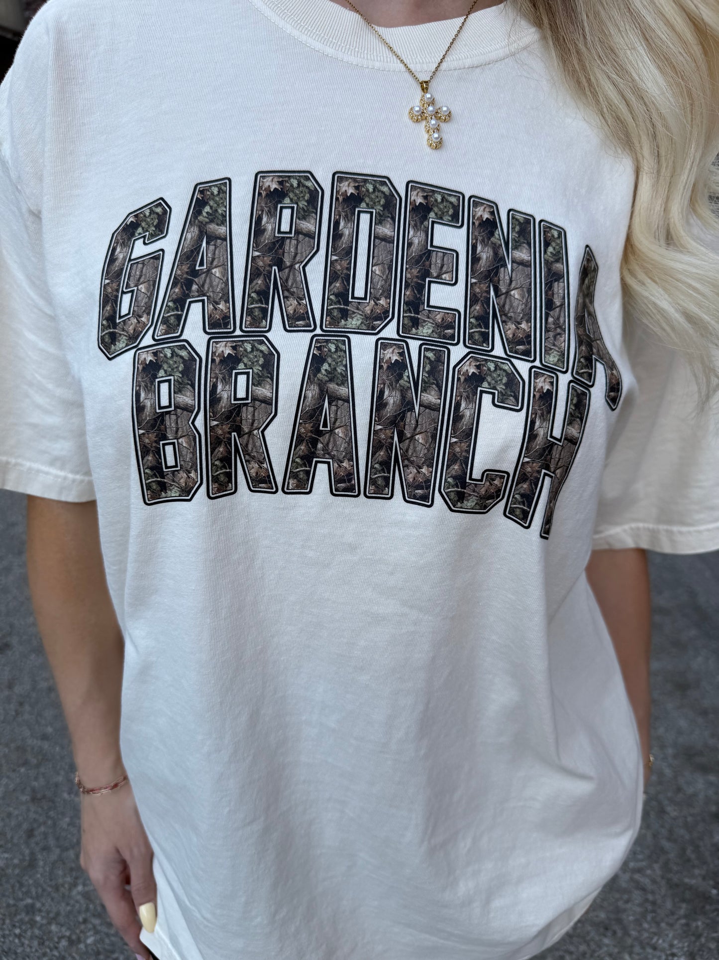 Gardenia Branch Camo Lettering Tee