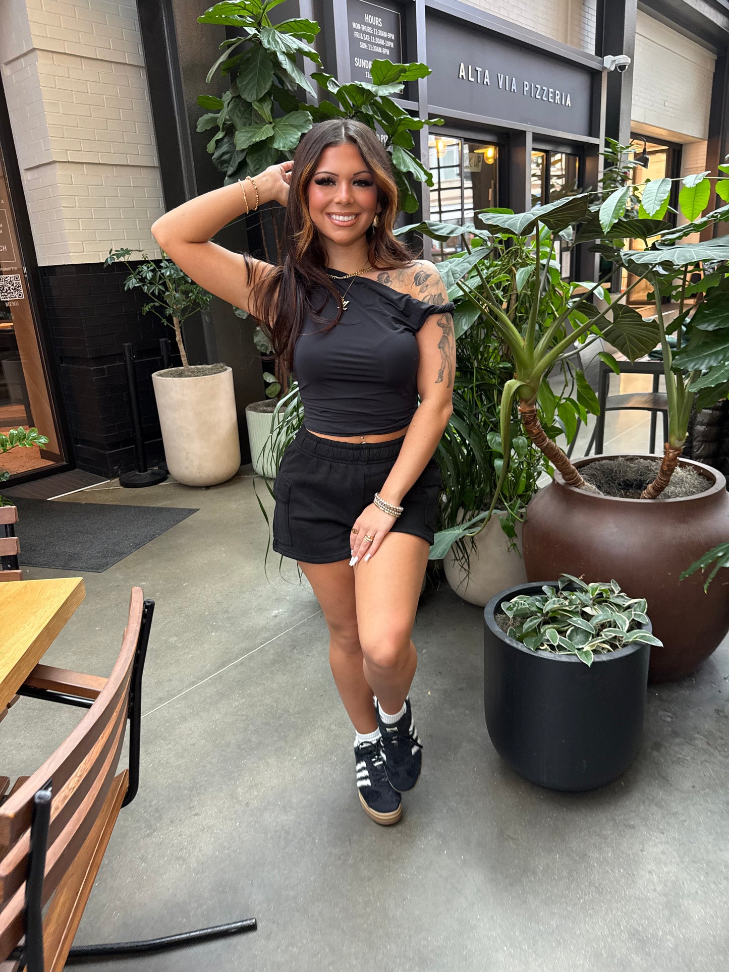 So Fetch Cargo Shorts in Black