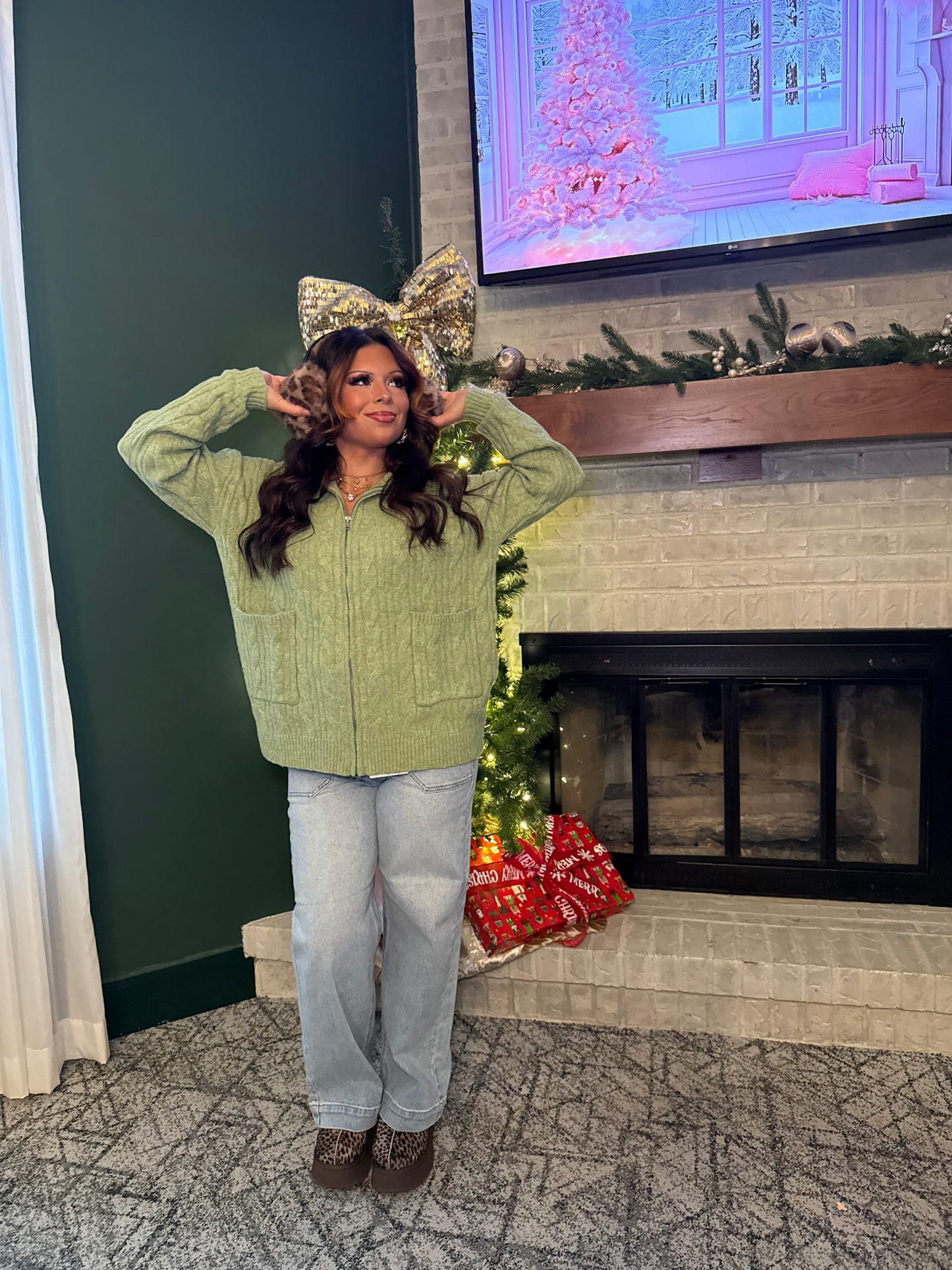 Sugar Girl Sweater Zip in OLIVE