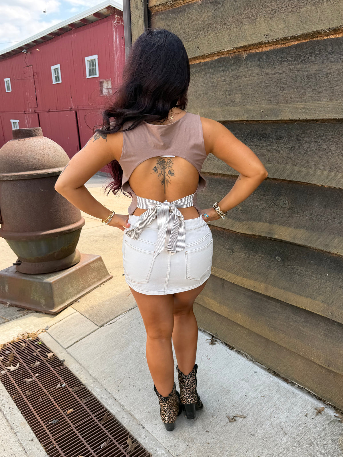 Best Of The Back Tank Mocha