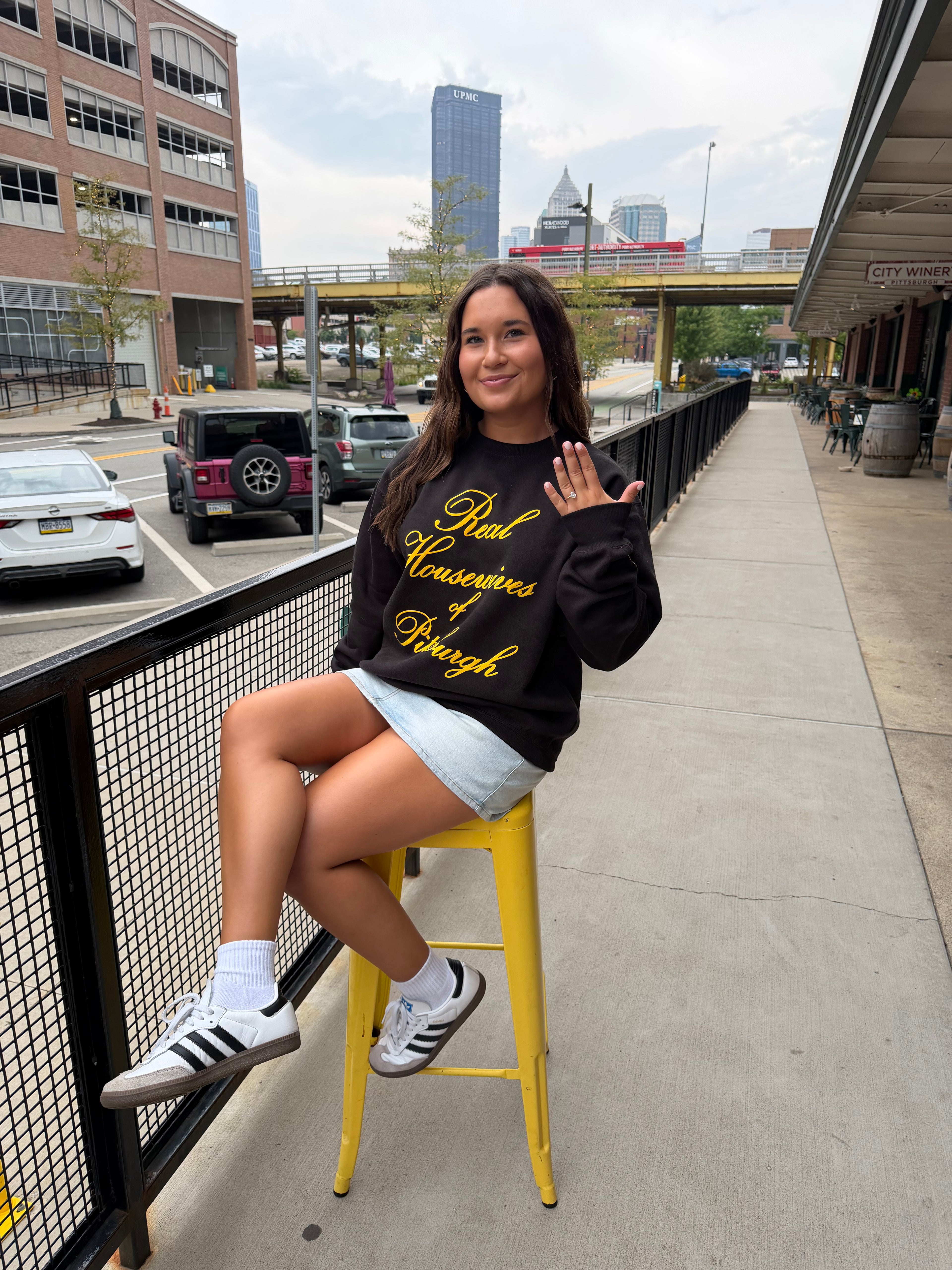 RHW Sweatshirt Black & Gold