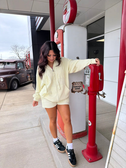 Boys Lie Butter Me Up Shorts