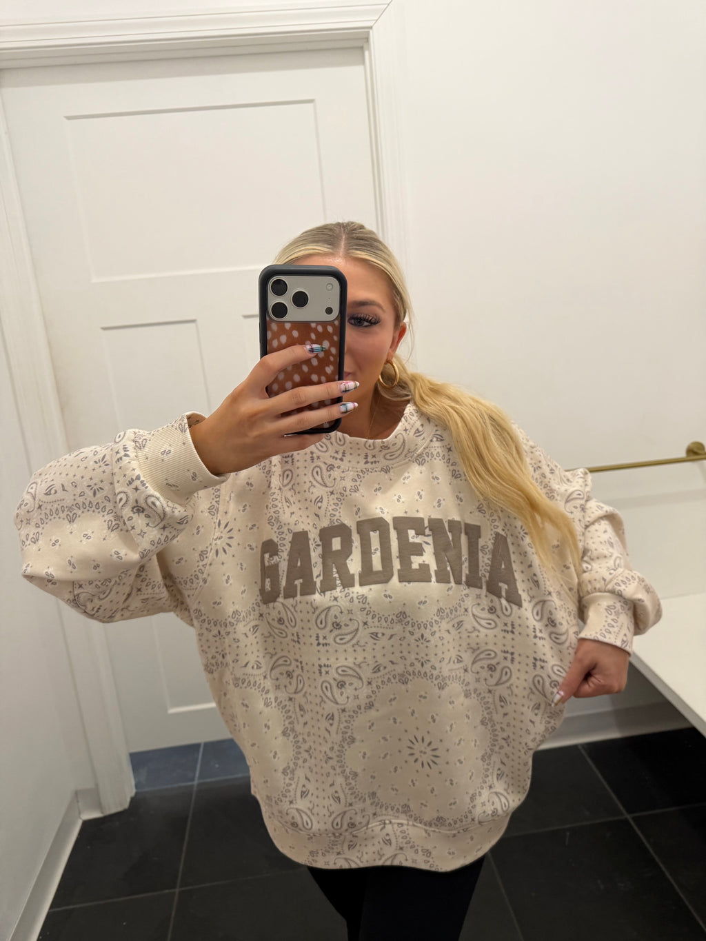 GARDENIA Bandana Mockneck