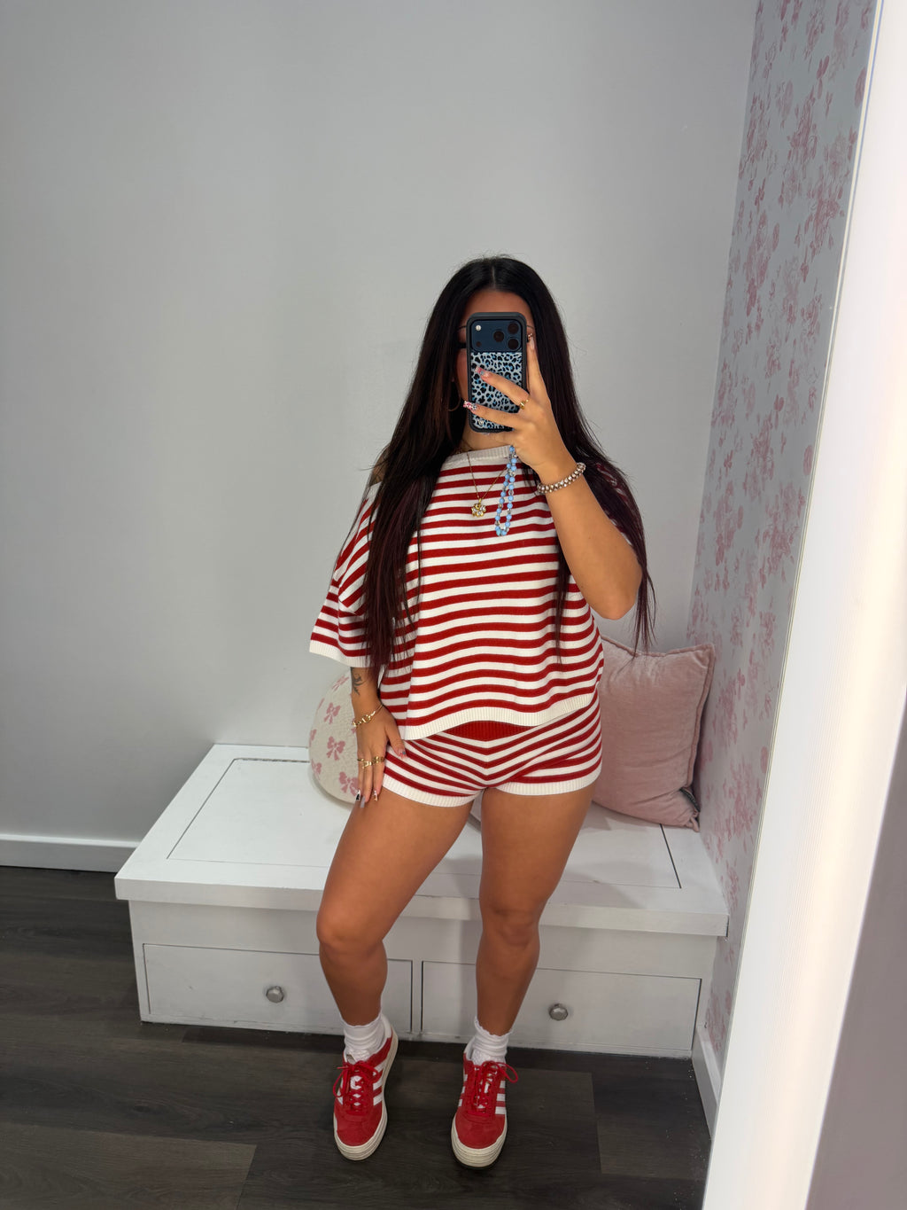 Over Achiever Set Red (TOP ONLY)