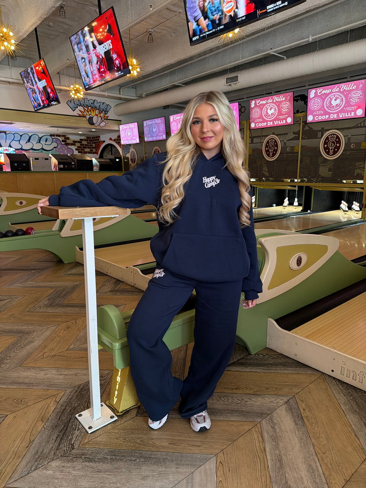 Happy Camp3r Puff Series Hoodie Navy