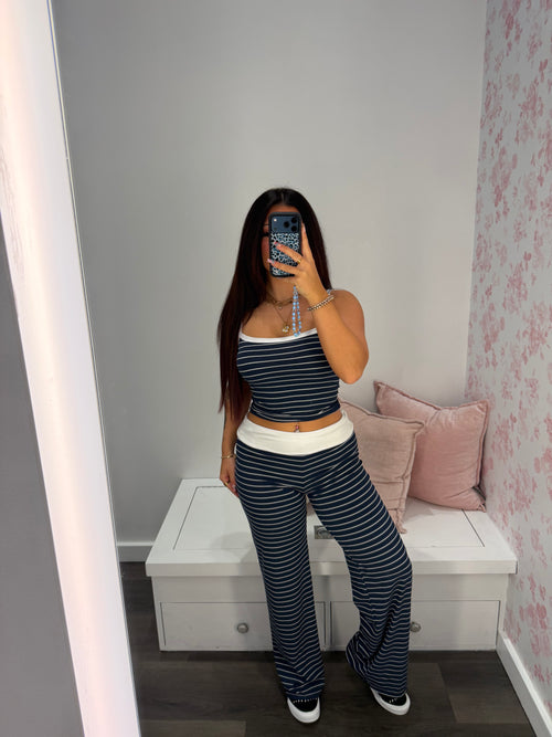 Walk Around Set in Navy Top