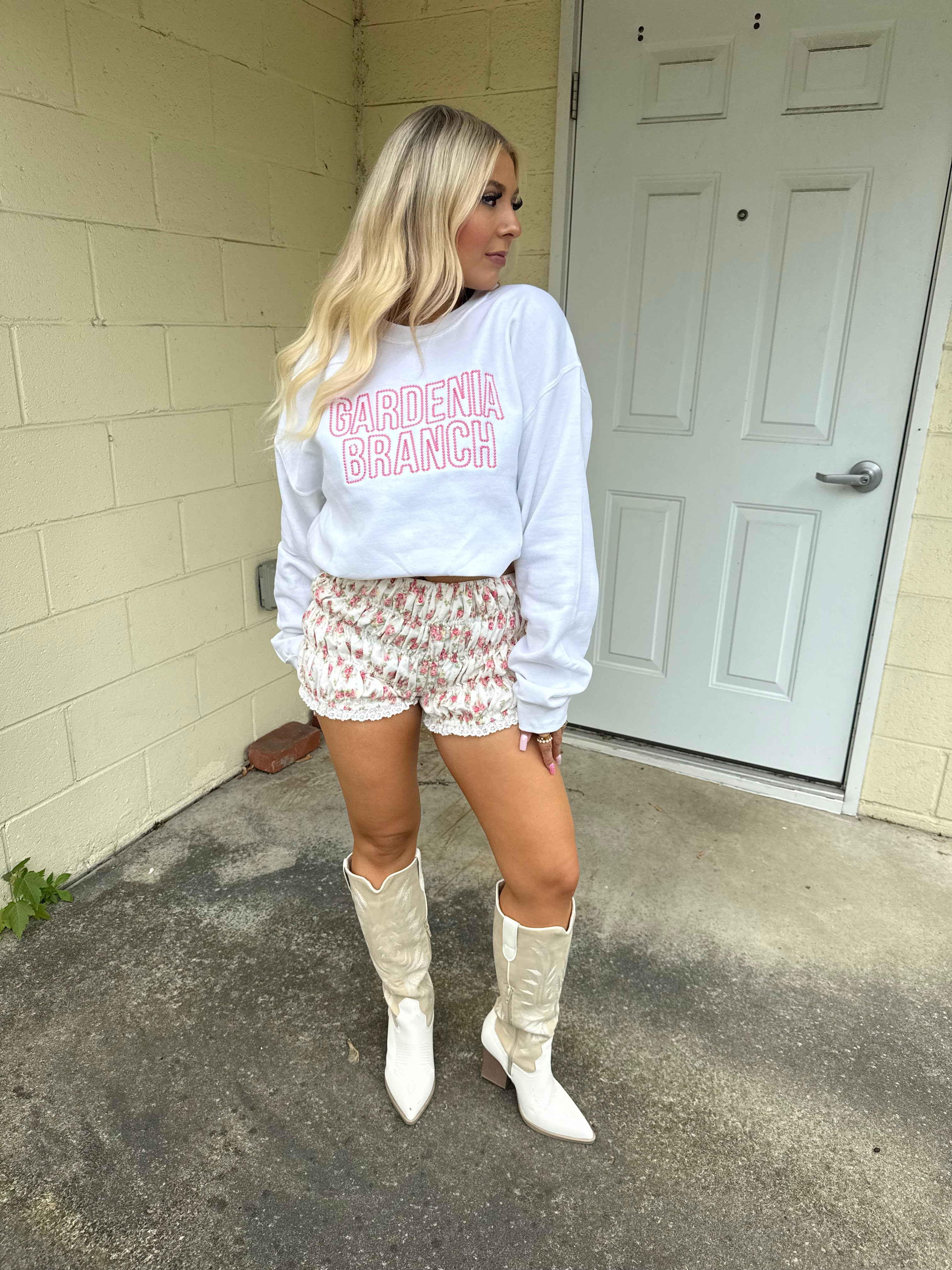 Gardenia Branch Pearl Embroidered Crew