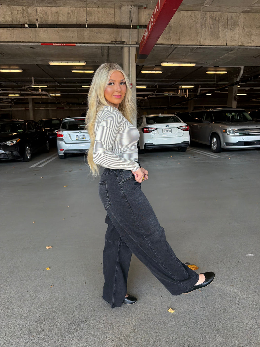 Brave Barrel Jean in Black Wash