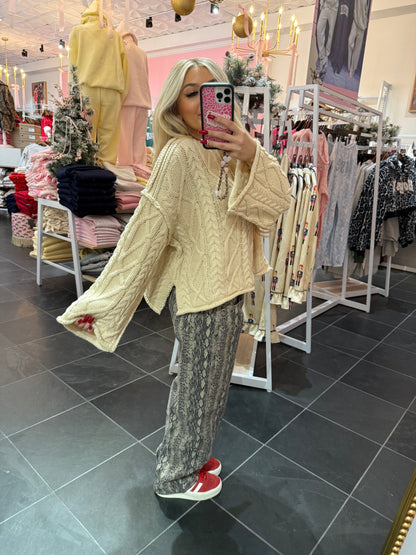 Classic Cable Knit Sweater in Cream