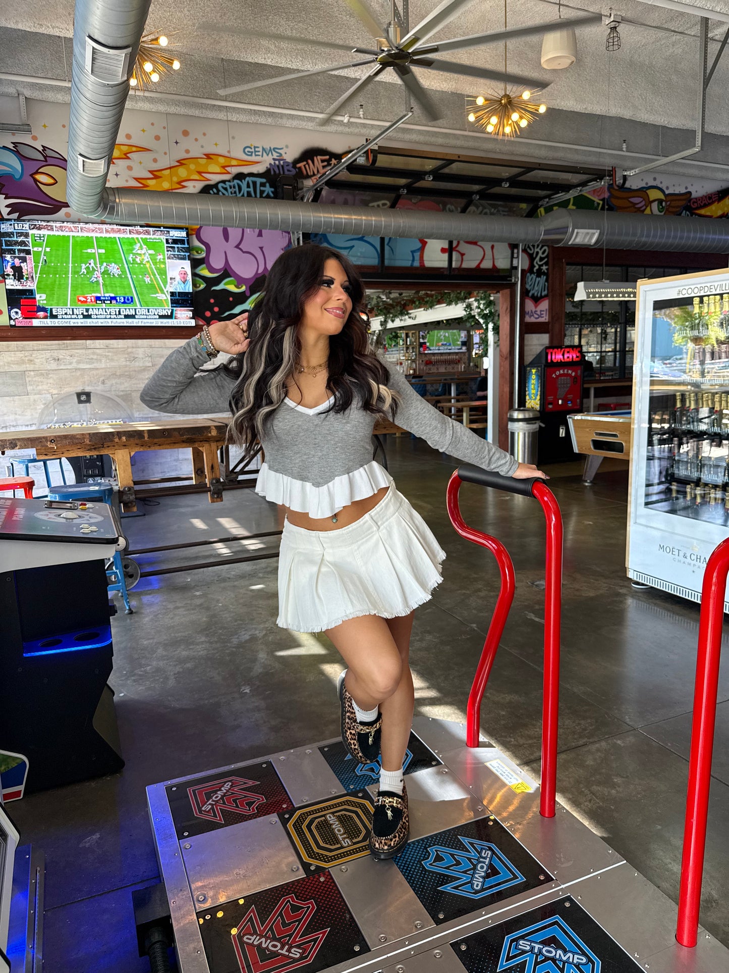 Slight Ruffle Crop Sweater in Grey