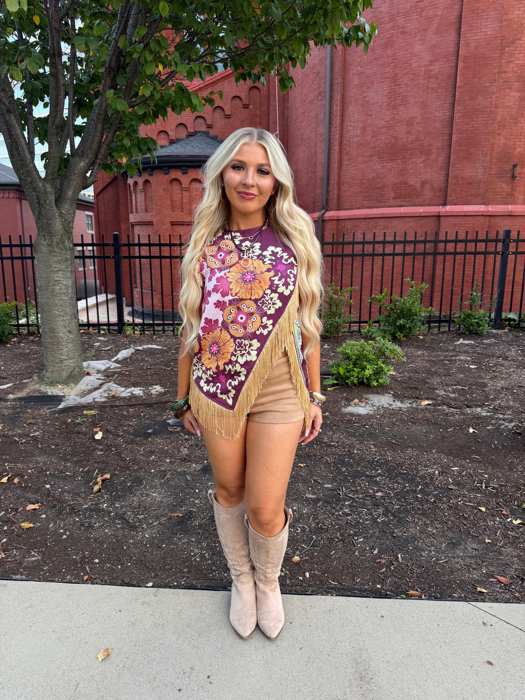 Wine & Dine Fringe Fall Top