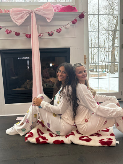 Candy Hearts Ivory Set (SOLD TOGETHER)