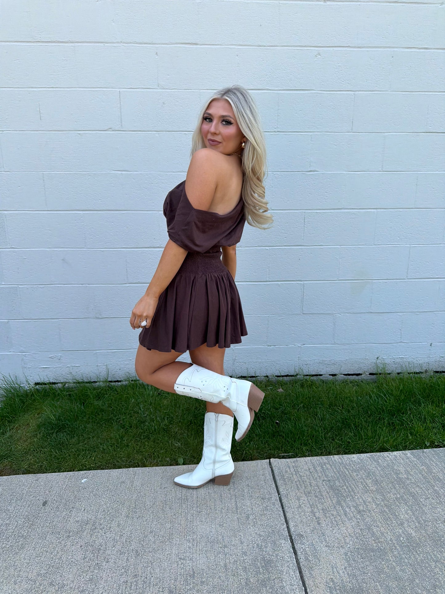 Super Simple Mini Dress in Brown
