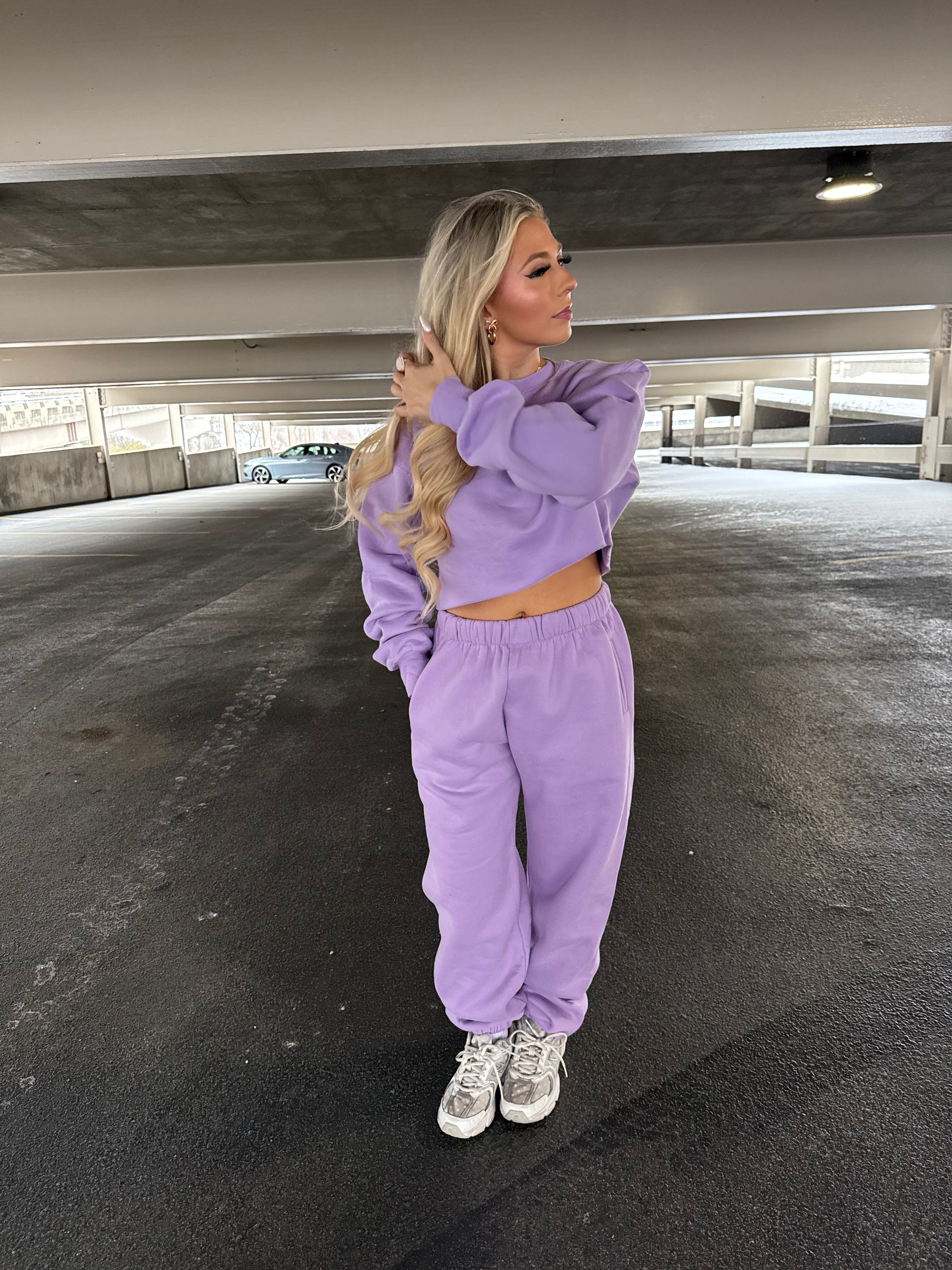 So Fetch Cropped Crew in Bright Lav