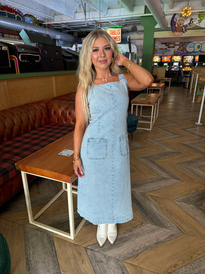 Dione’s Denim Midi Dress