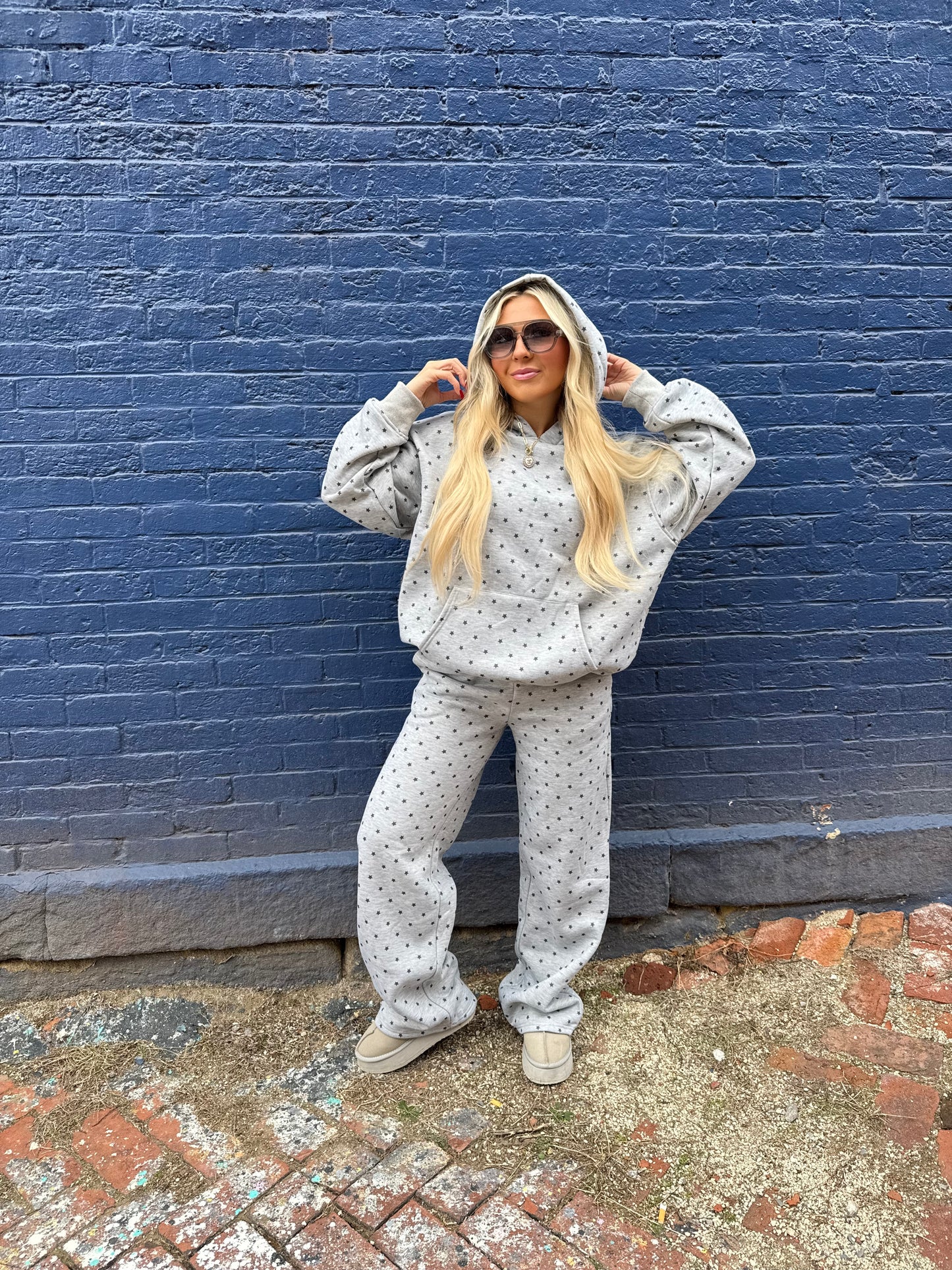 Serving Stars Sweatsuit (Hoodie)