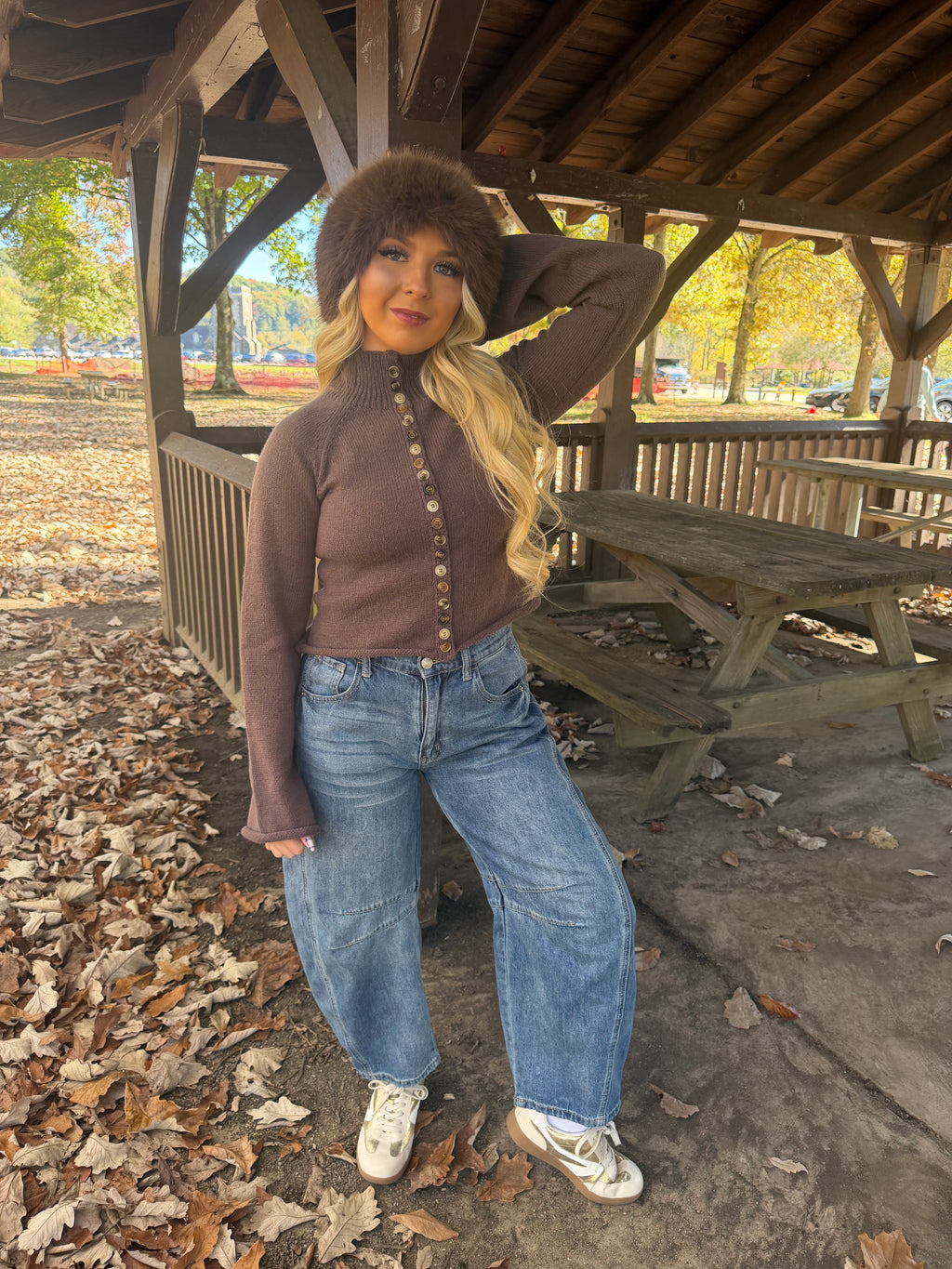 Mivra Sweater Brown