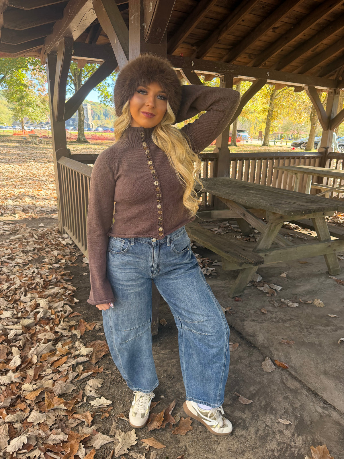 Mivra Sweater Brown