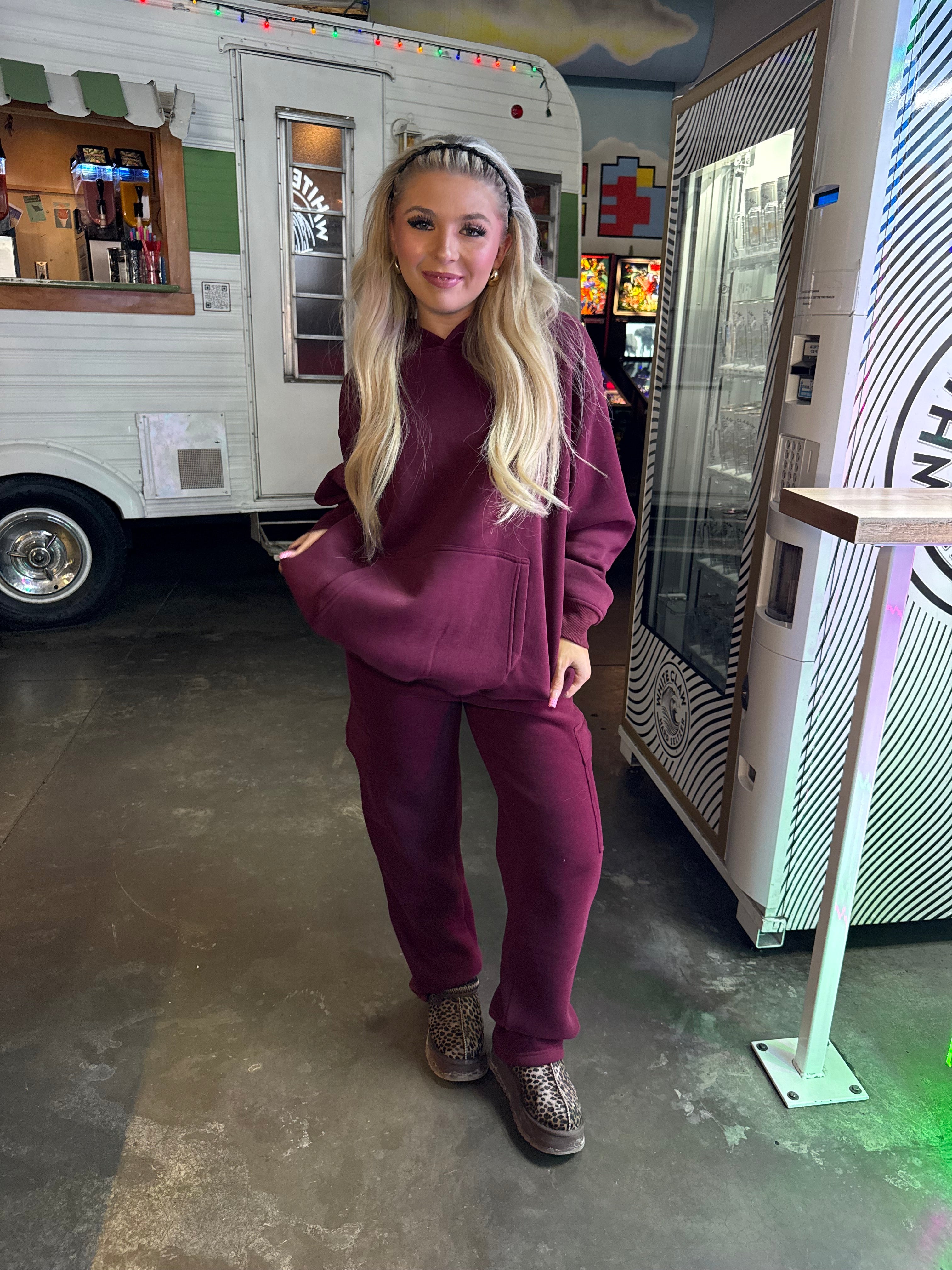 So Fetch Cargo Sweats in Black Cherry