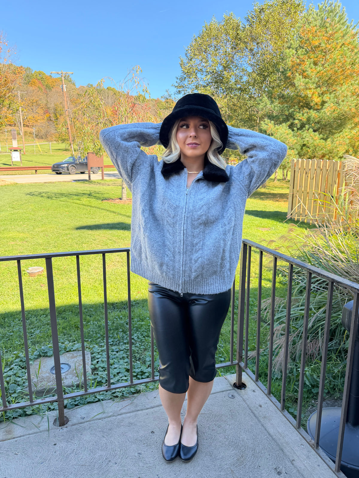 Cutie Unique Collar Zip-Up