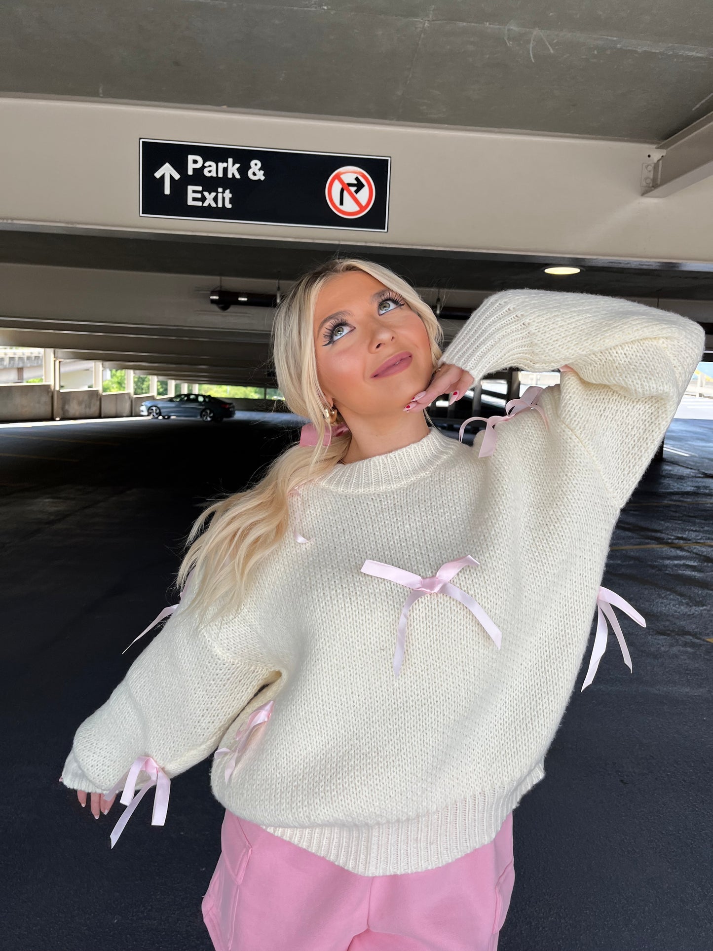 Creamy Bow Sweater