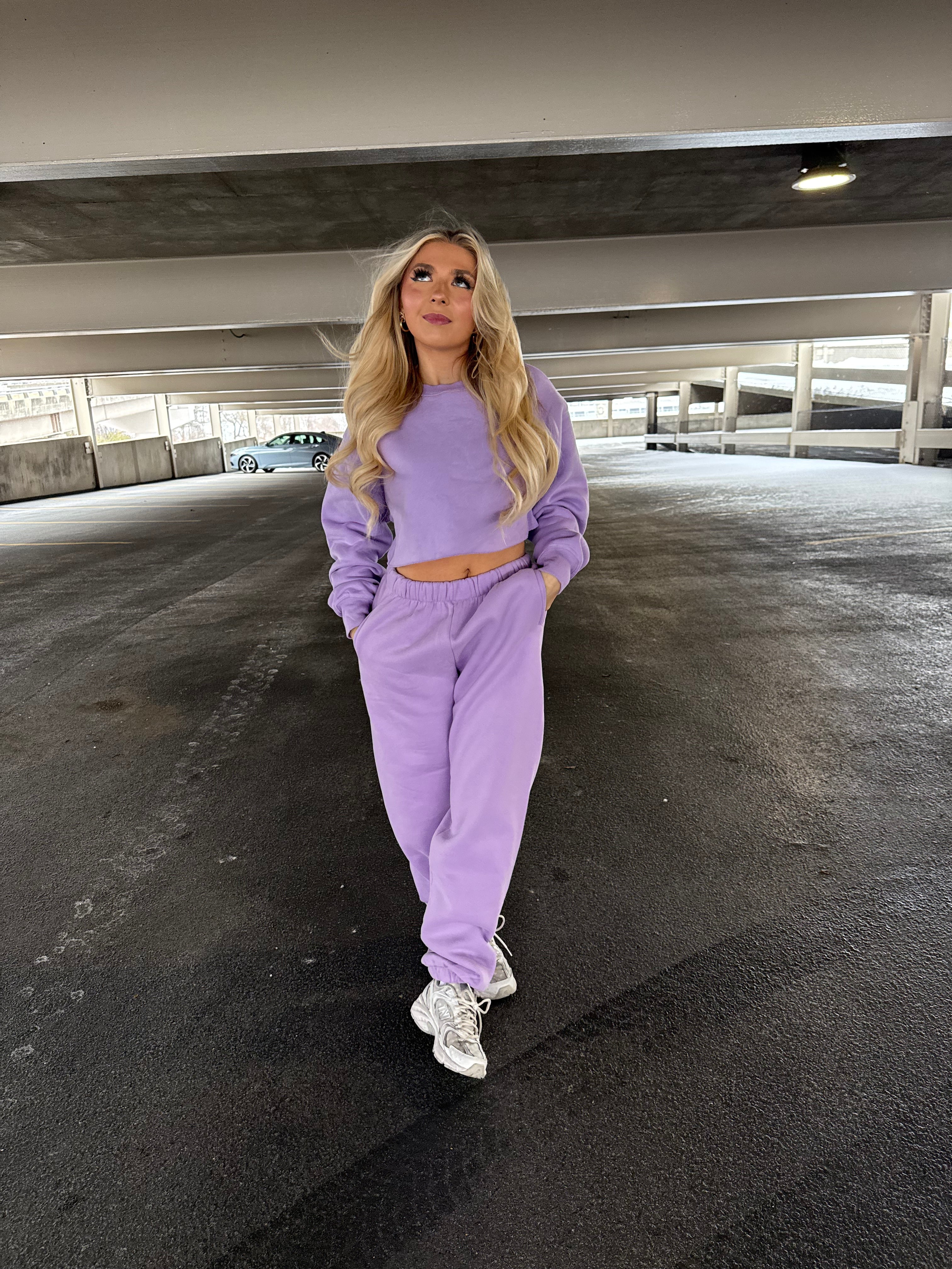 So Fetch Cropped Crew in Bright Lav