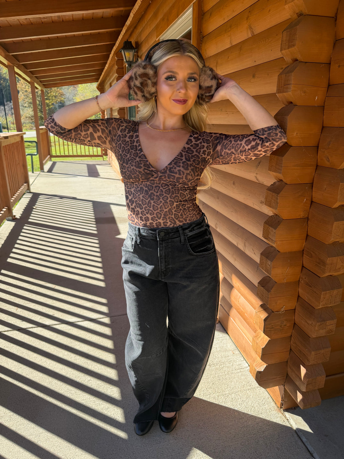 Vera Leopard Quarter Sleeve