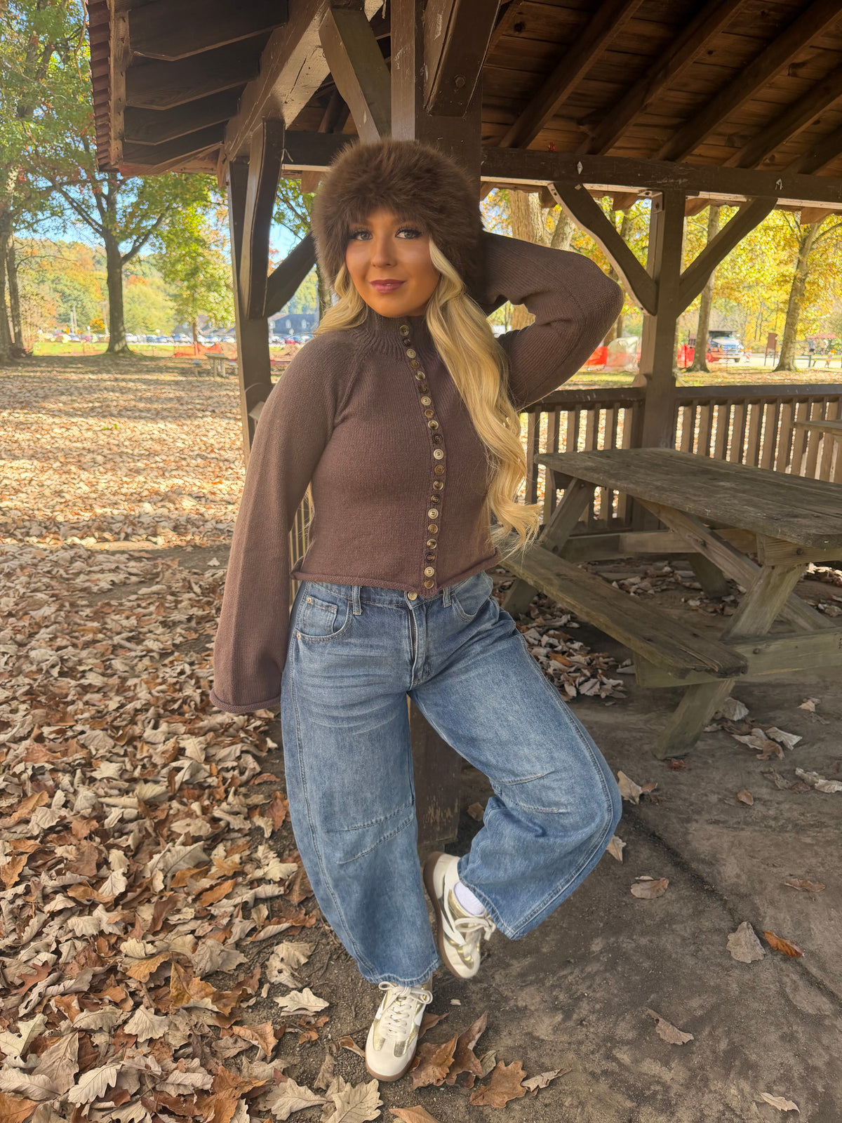 Mivra Sweater Brown