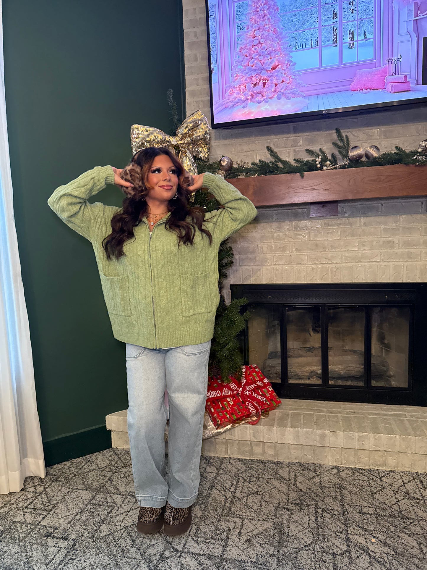 Sugar Girl Sweater Zip in OLIVE