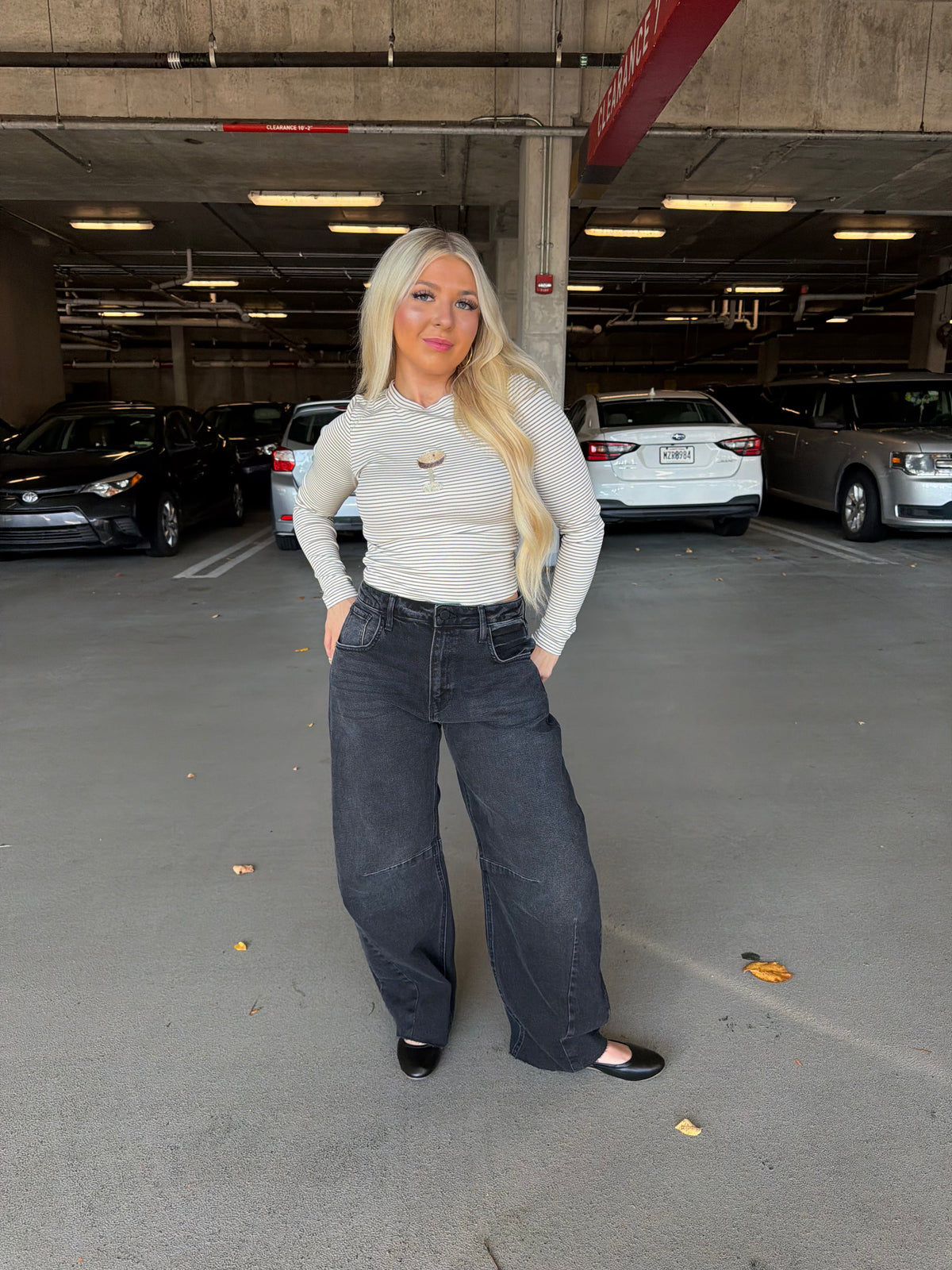 Brave Barrel Jean in Black Wash