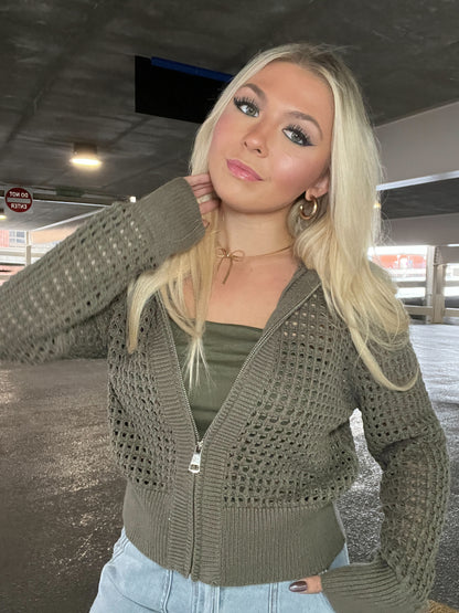 Chilly Top Sweater in Olive