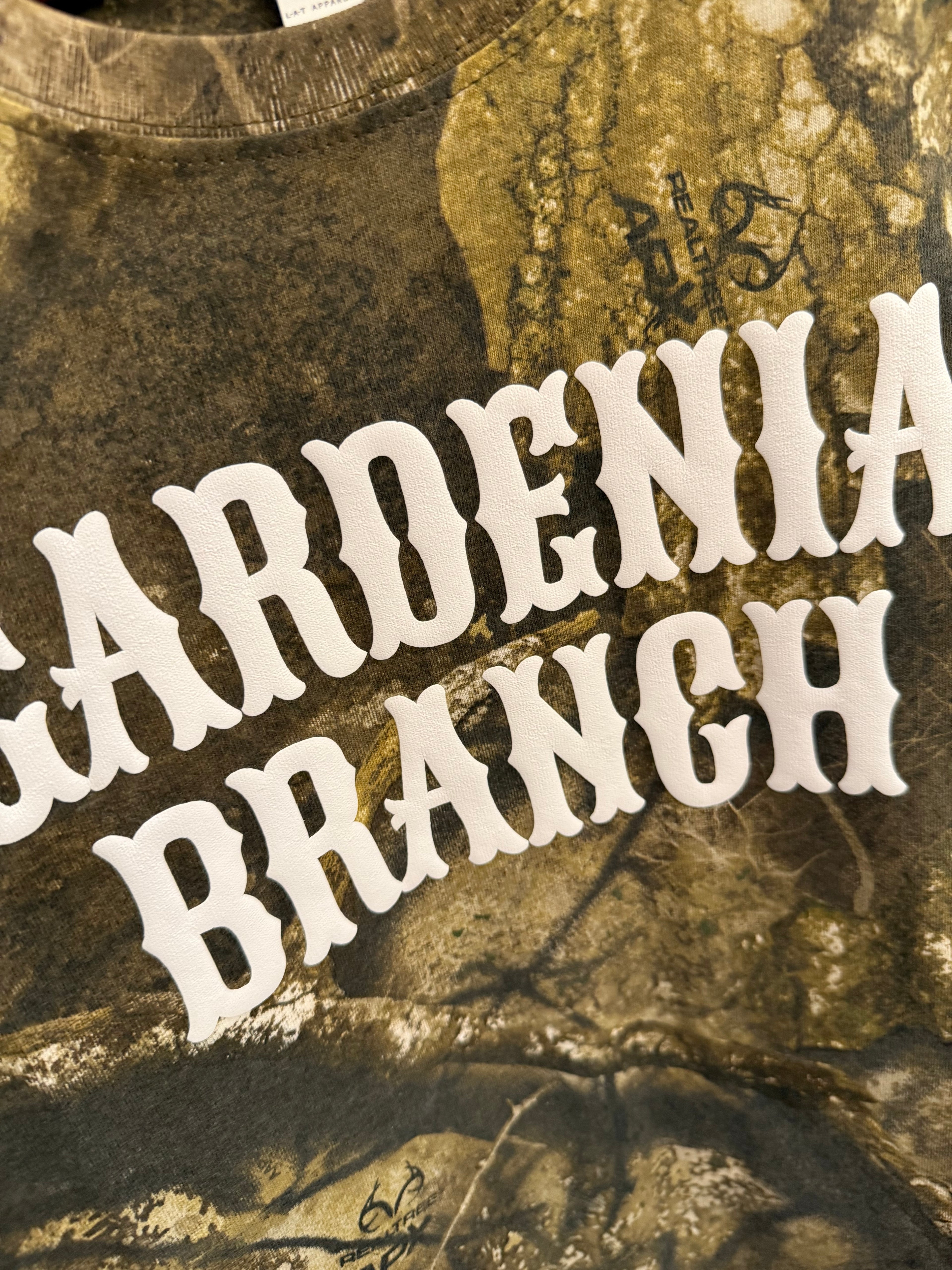 Gardenia Branch RealTree Camo Tee
