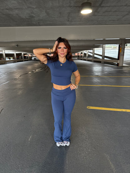 Shopping Addiction Leggings in Navy