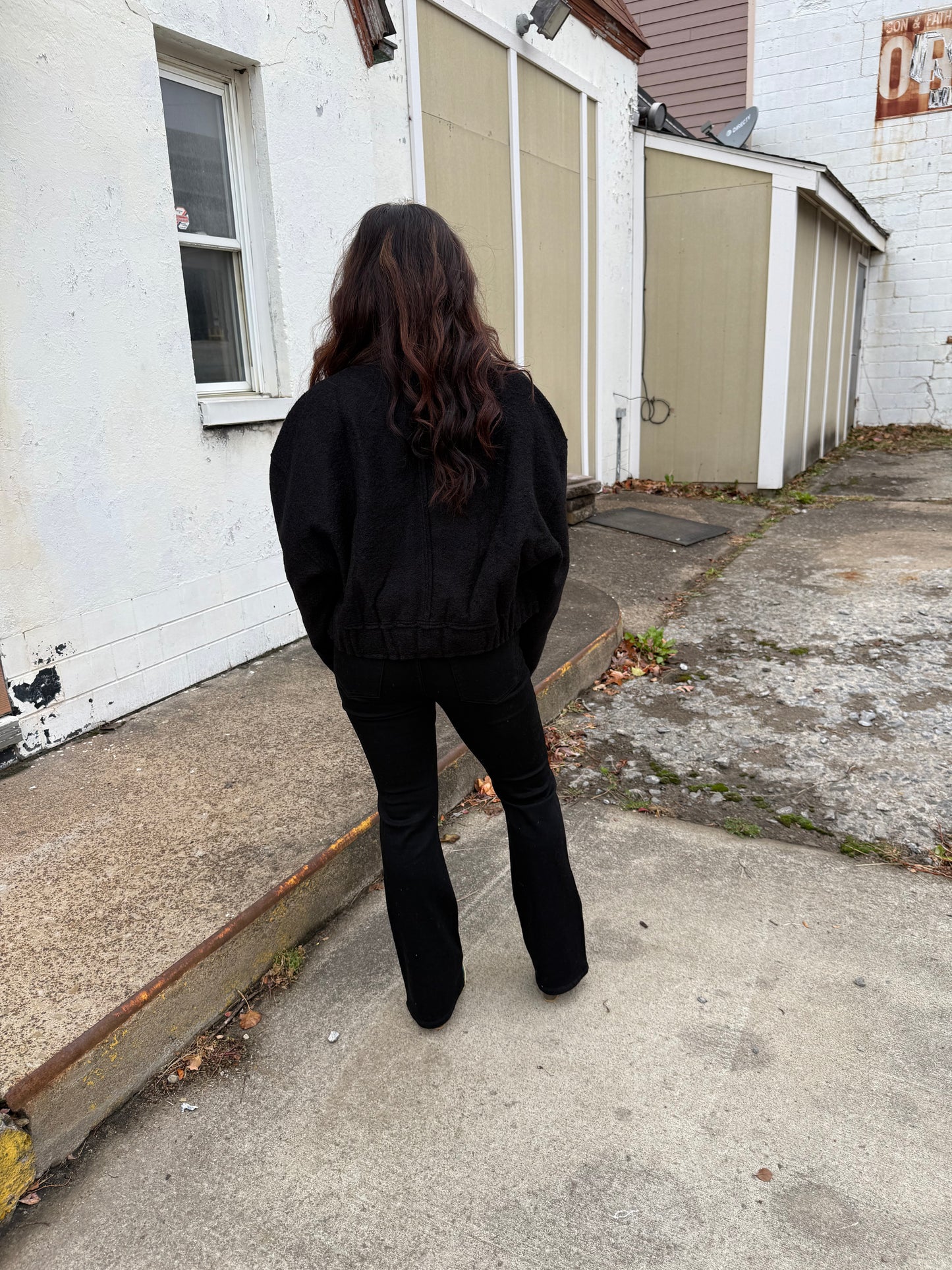 Sweet Nothing Black Bomber