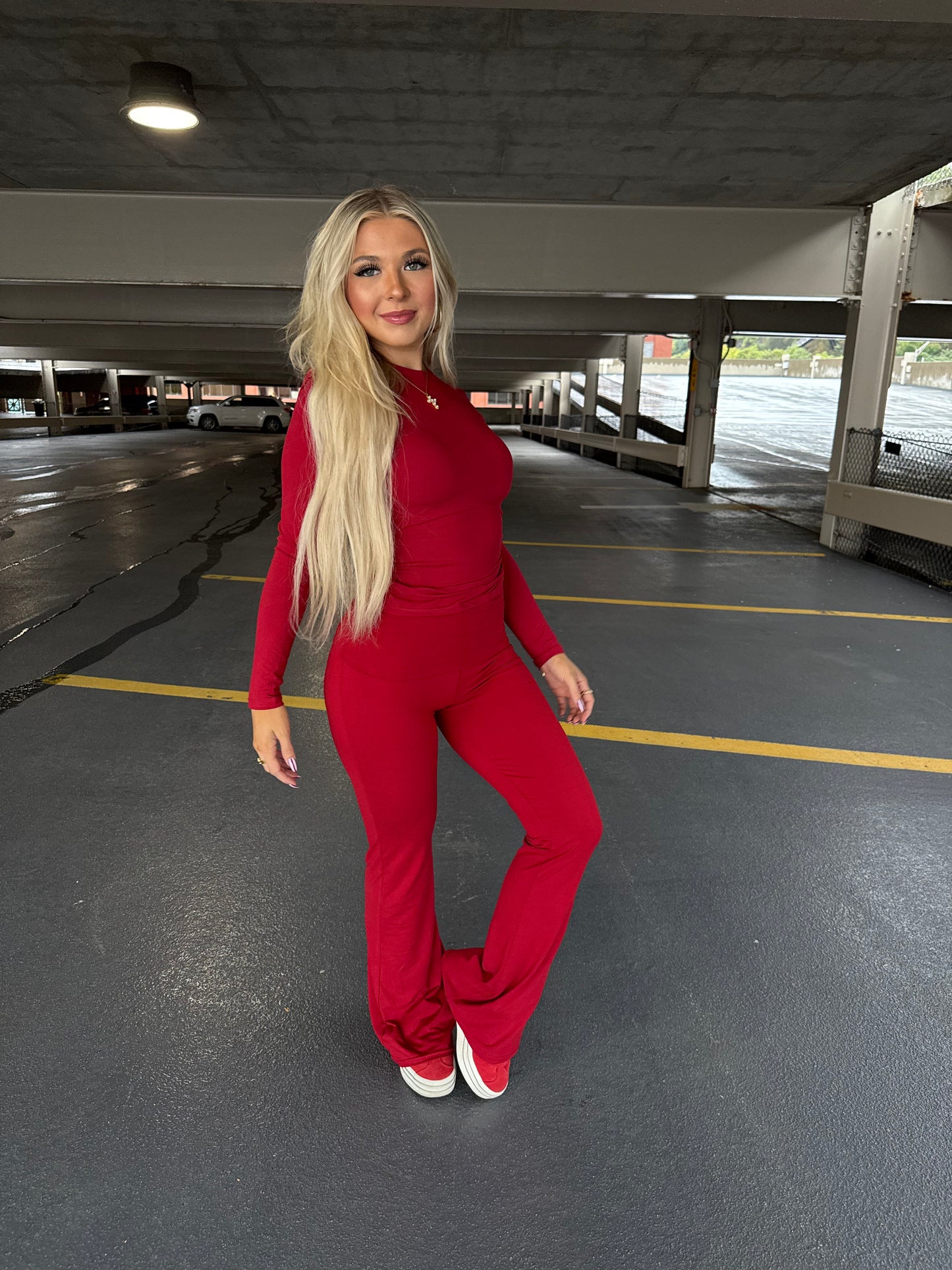 Shopping Addiction Legging in Deep Red