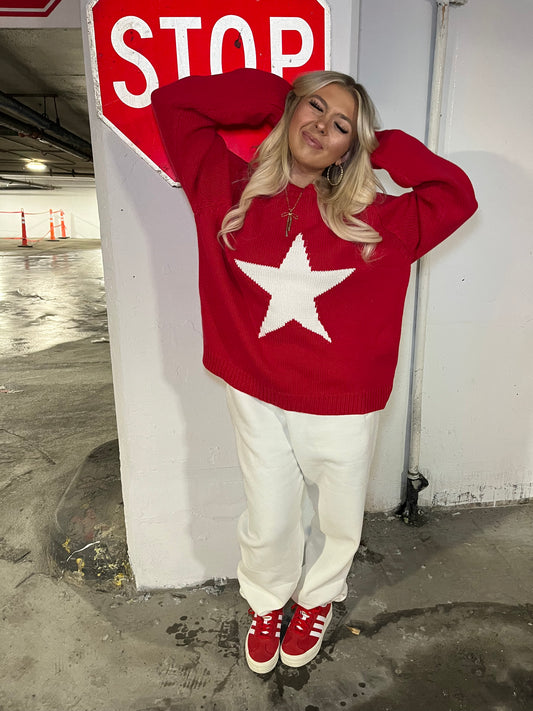 Oregon Oversized Star Sweater in Red