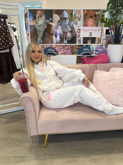 Happy Camp3r Garden Confetti Jogger