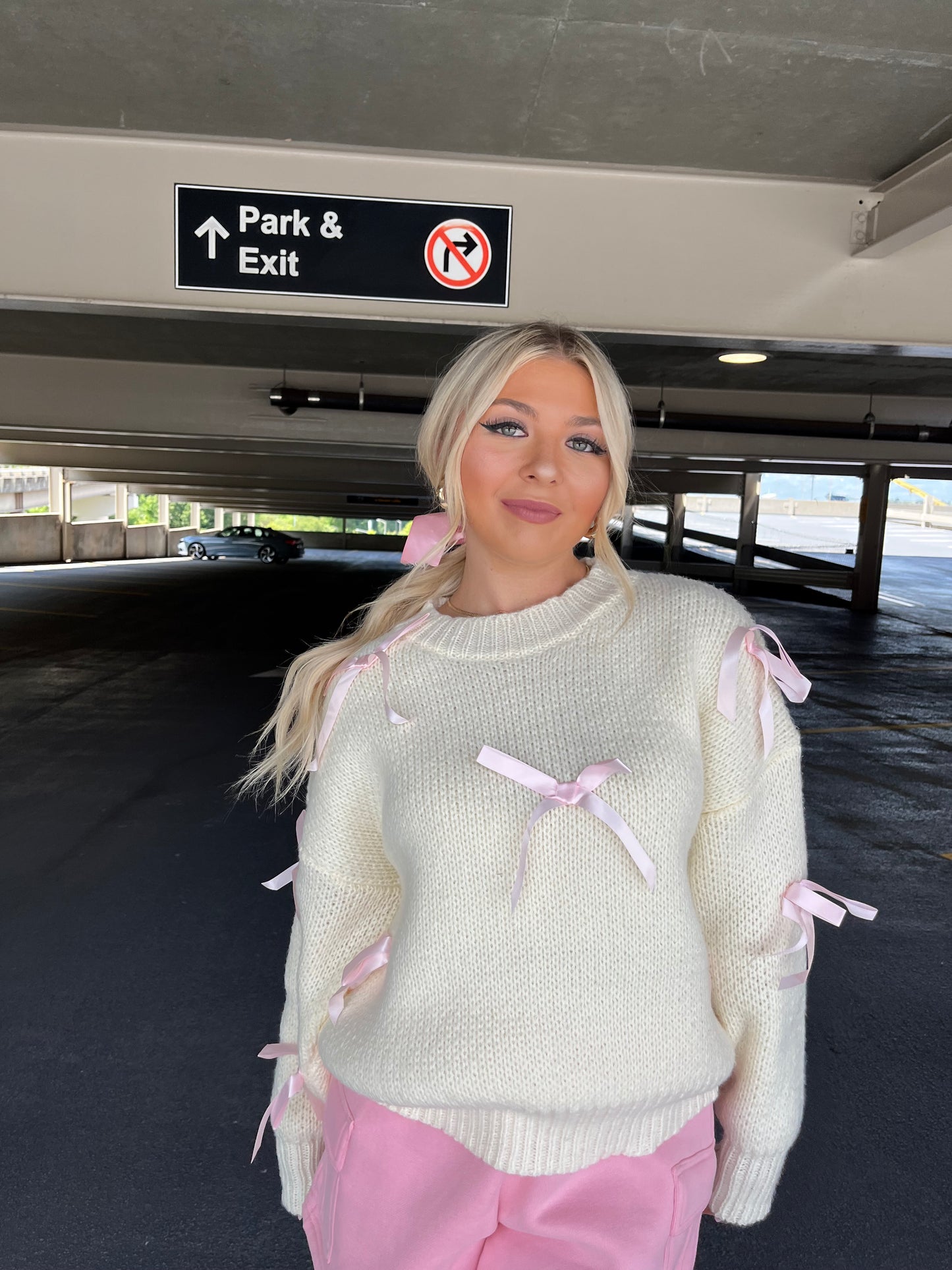 Creamy Bow Sweater