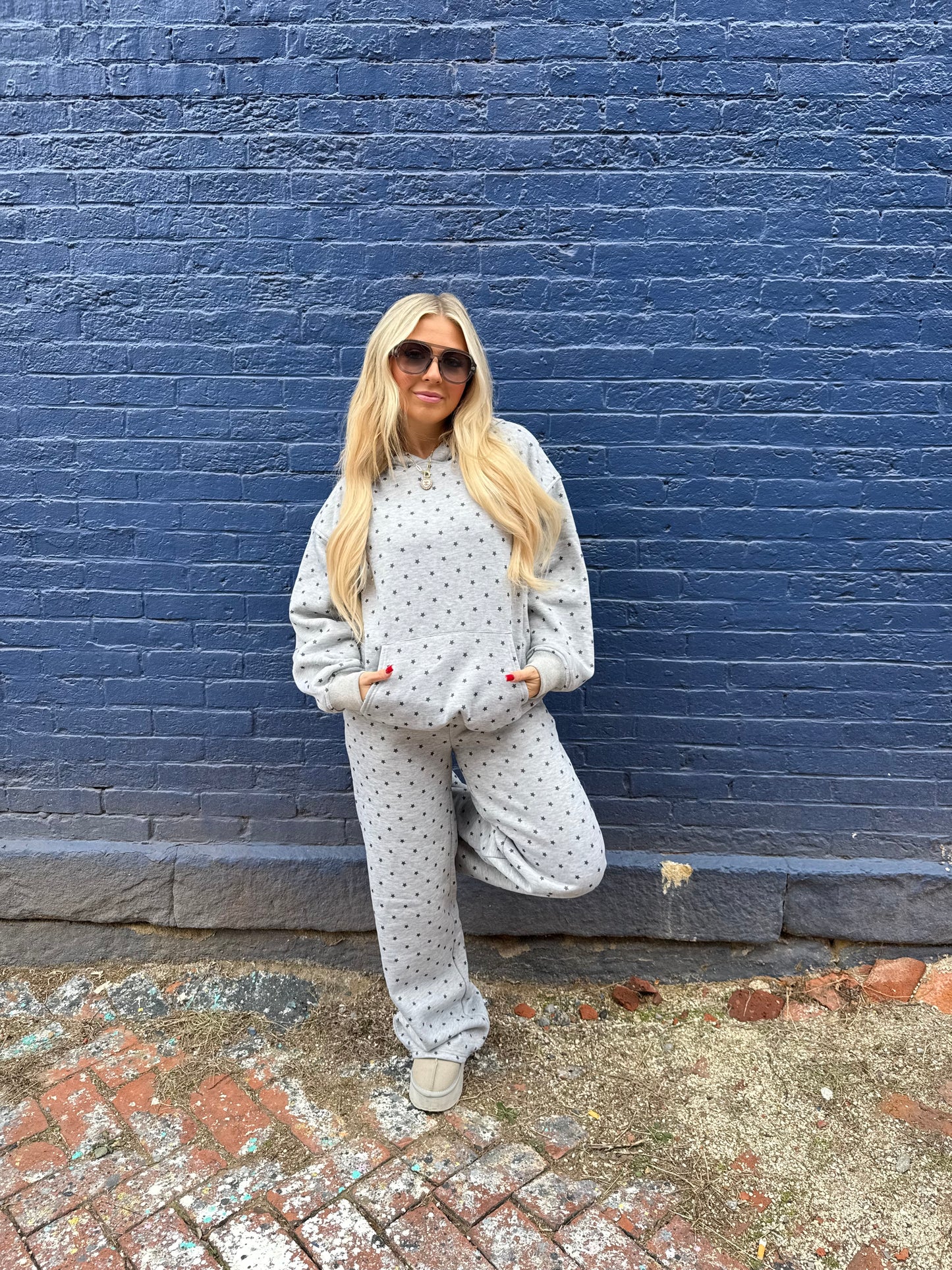 Serving Stars Sweatsuit (Hoodie)