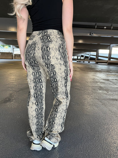 Snake Sucker Pant