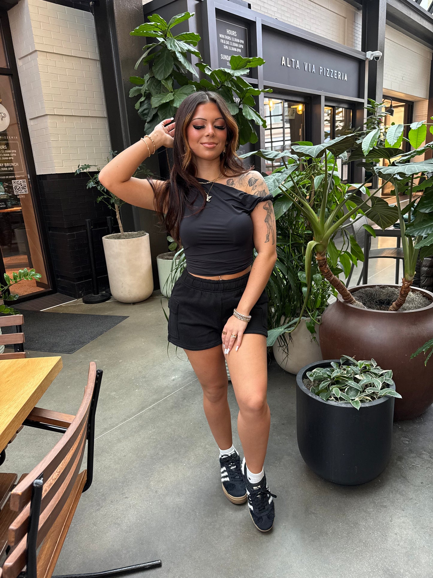 So Fetch Cargo Shorts in Black