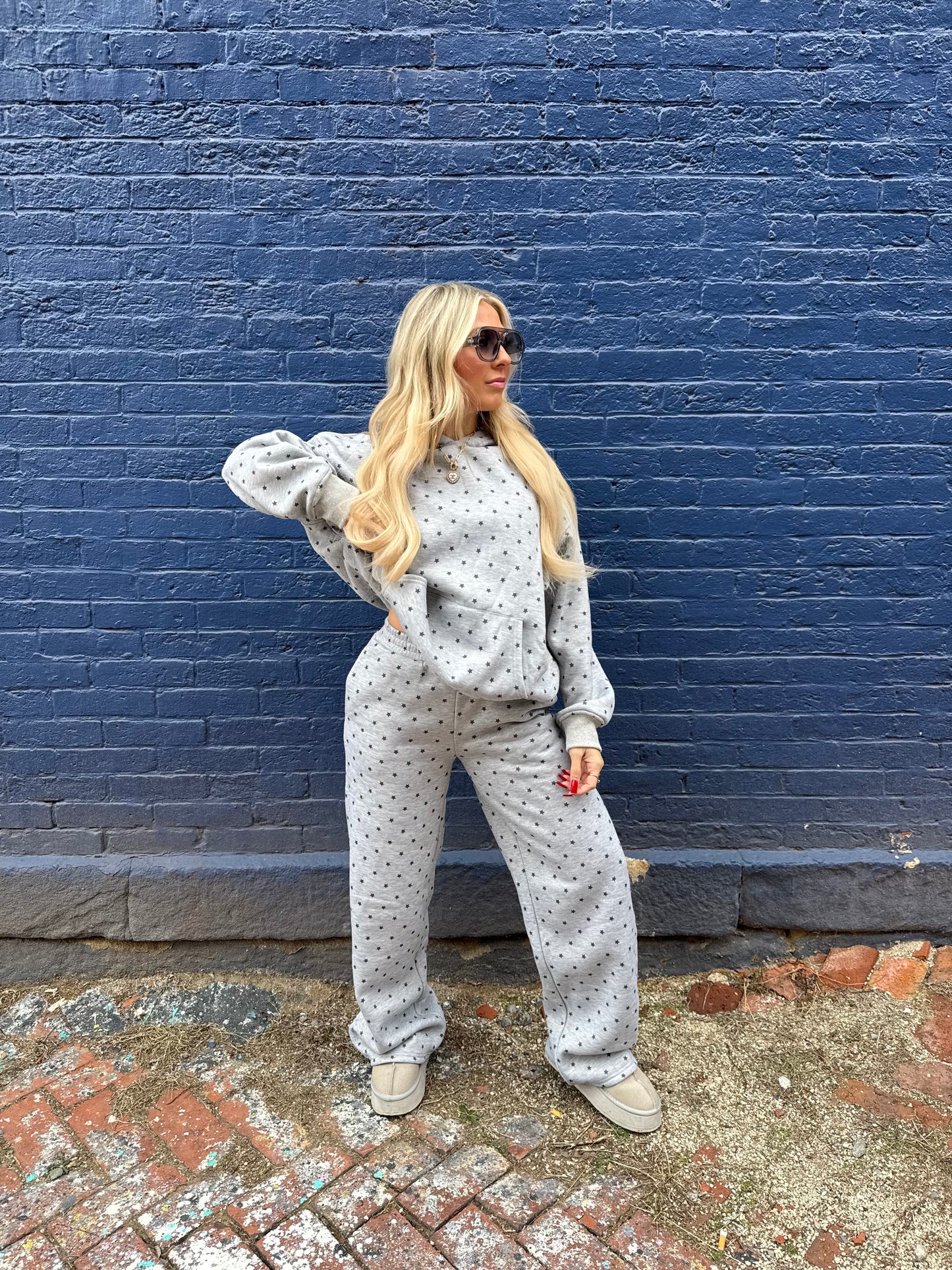 Serving Stars Sweatsuit (Hoodie)