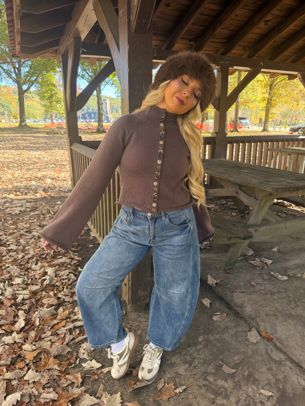 Mivra Sweater Brown