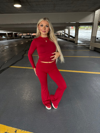 Shopping Addiction Legging in Deep Red