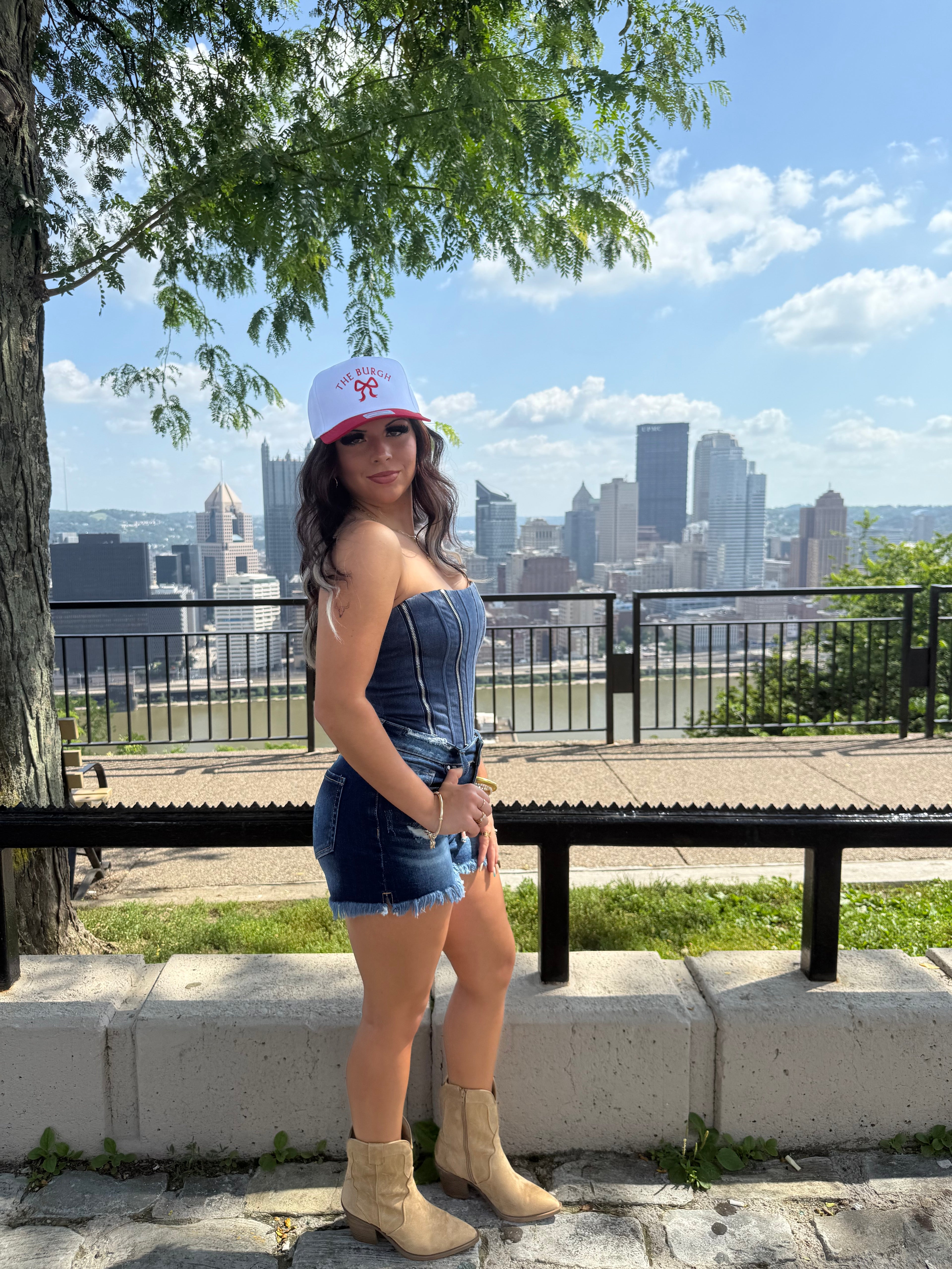 THE BURGH Coquette Trucker in Red