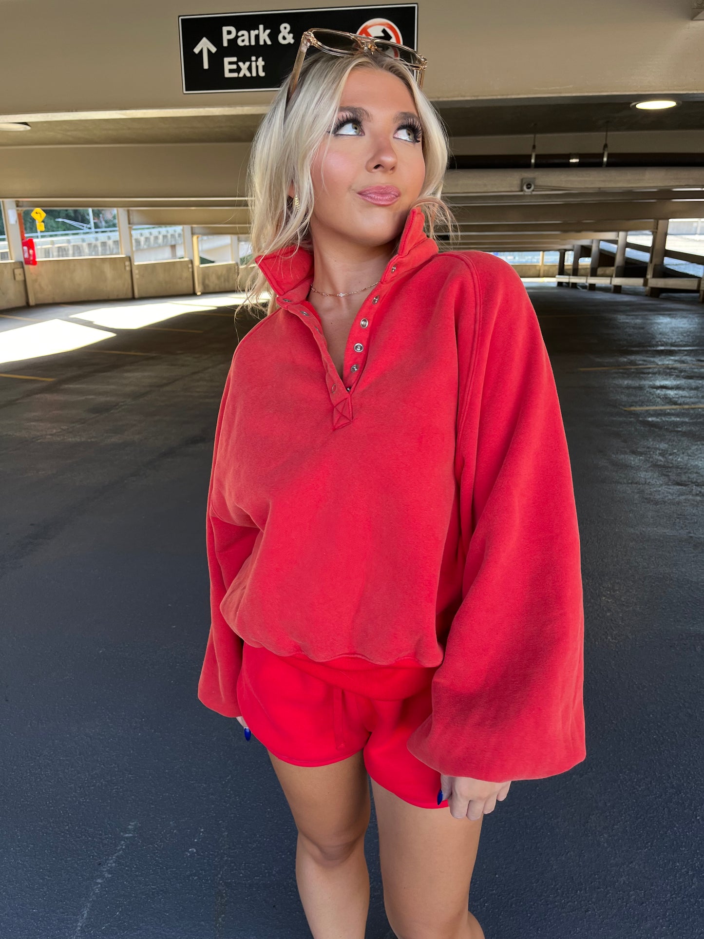 Piper Pullover in Red